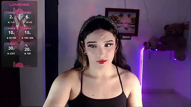 Snapshot of alexaryderr chatting on March 13, 10:54 pm alexaryderr online show from March 13, 10:54 pm