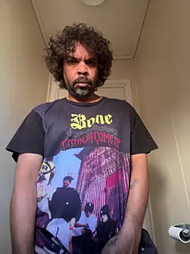 Wazz Handsome online show from May 6, 4:30 am