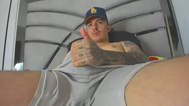 Snapshot of archie_1234 chatting on October 12, 6:18 pm archie 1234 online show from October 12, 6:18 pm