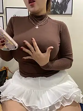 Shirato hana online show from February 22, 2:06 am