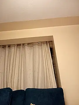 Pretty tiffany online show from December 15, 11:53 pm