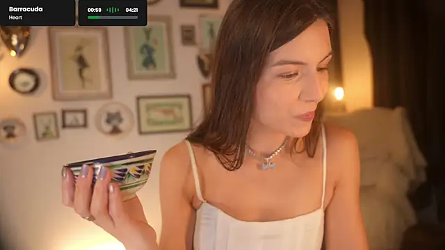 Snapshot of _KT23 chatting on September 17, 7:26 pm KT23 online show from September 17, 7:26 pm