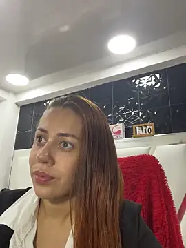 Snapshot of AnnbellaRosse chatting on February 10, 7:17 pm AnnbellaRosse online show from February 10, 7:17 pm
