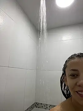 Snapshot of AnnbellaRosse chatting on March 20, 2:32 pm AnnbellaRosse online show from March 20, 2:32 pm