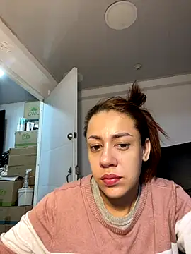 Snapshot of AnnbellaRosse chatting on October 1, 4:13 pm AnnbellaRosse online show from October 1, 4:13 pm