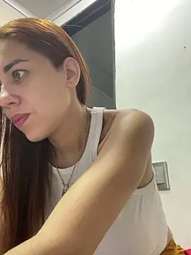 Snapshot of AnnbellaRosse chatting on October 29, 1:02 pm AnnbellaRosse online show from October 29, 1:02 pm