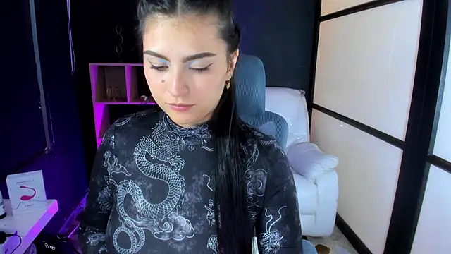 Snapshot of TifanyWhite_ chatting on March 15, 11:17 pm TifanyWhite online show from March 15, 11:17 pm