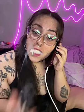 Mizztikaa online show from December 11, 3:02 am