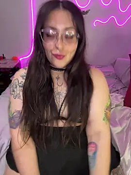 Mizztikaa online show from December 15, 2:19 am