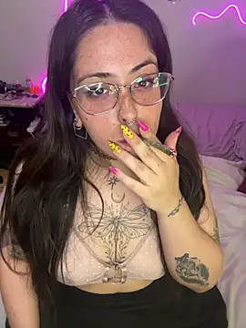 Mizztikaa online show from February 3, 4:46 am