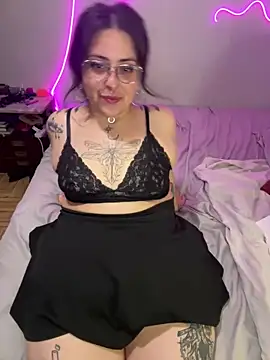 Mizztikaa online show from February 7, 4:06 am