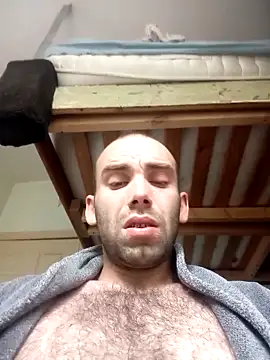 Snapshot of DrbigdickUK chatting on June 8, 10:15 am DrbigdickUK online show from June 8, 10:15 am