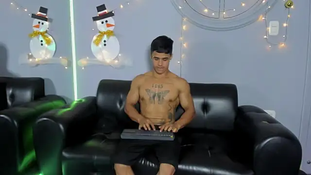 Rob saenz  online show from December 27, 10:59 pm