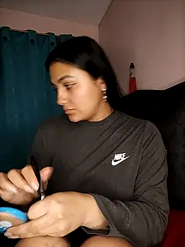 Nahiara velez online show from February 25, 11:22 pm