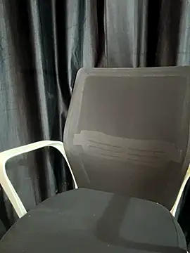 Snapshot of Diya_Chopra chatting on November 17, 6:08 am Diya Chopra online show from November 17, 6:08 am