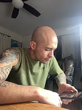 Snapshot of JohnnyDeep187 chatting on December 20, 6:09 am JohnnyDeep187 online show from December 20, 6:09 am