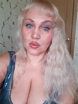 IsabellaBoni online show from February 13, 7:26 am