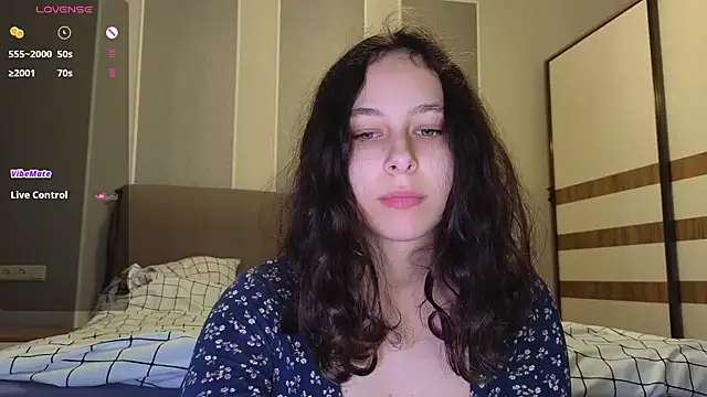 Snapshot of Agatha_Sade chatting on February 10, 3:32 pm Agatha Sade online show from February 10, 3:32 pm