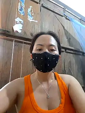 Snapshot of Baby-sexytits18 chatting on March 6, 10:20 am Baby-sexytits18 online show from March 6, 10:20 am