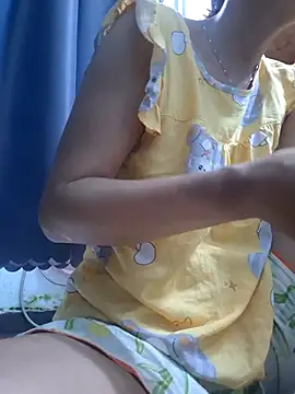 Snapshot of Baby-sexytits18 chatting on September 21, 11:28 pm Baby-sexytits18 online show from September 21, 11:28 pm