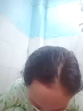 Baby-sexytits18 online show from November 8, 1:28 am