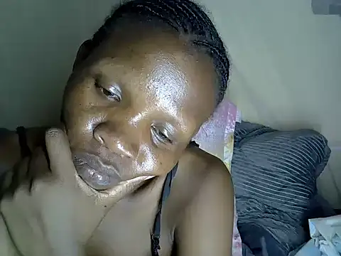 Snapshot of Sweet_serah chatting on March 17, 7:02 am Sweet serah online show from March 17, 7:02 am