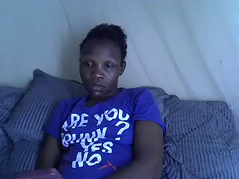 Snapshot of Sweet_serah chatting on November 23, 5:24 pm Sweet serah online show from November 23, 5:24 pm