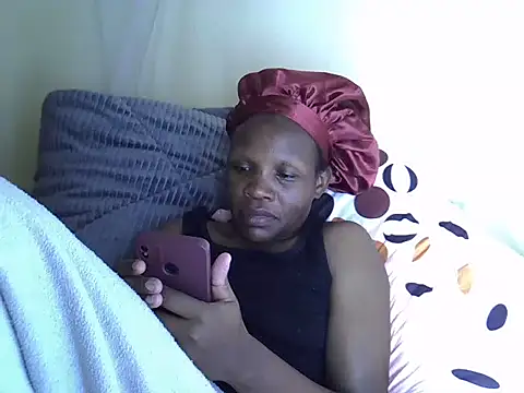 Snapshot of Sweet_serah chatting on December 1, 6:07 am Sweet serah online show from December 1, 6:07 am