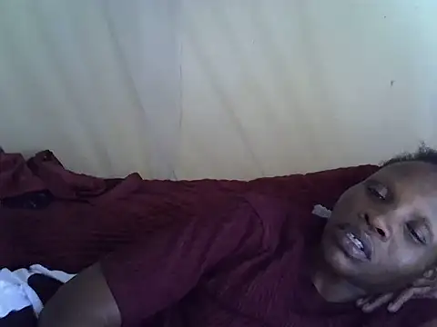 Snapshot of Sweet_serah chatting on December 18, 7:20 pm Sweet serah online show from December 18, 7:20 pm