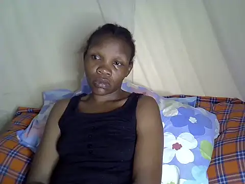 Snapshot of Sweet_serah chatting on February 19, 3:13 am Sweet serah online show from February 19, 3:13 am