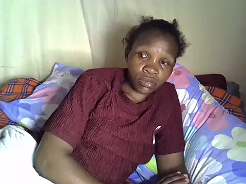 Snapshot of Sweet_serah chatting on February 25, 6:12 am Sweet serah online show from February 25, 6:12 am