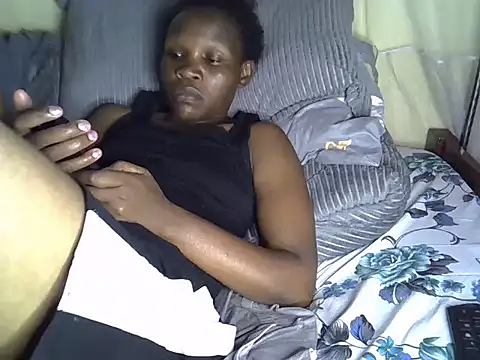 Sweet serah online show from April 3, 3:32 pm