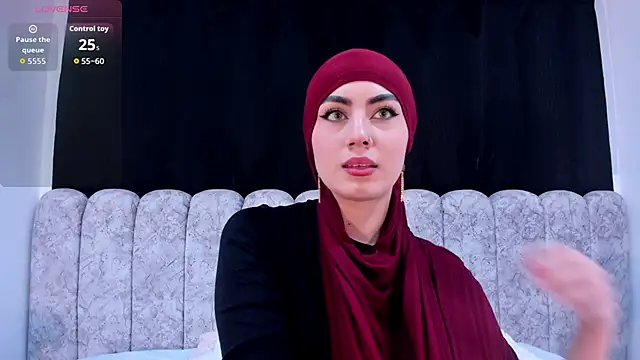 fatimarab online show from April 24, 8:00 pm