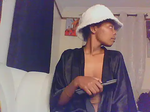 sweetanabella4 online show from March 25, 5:46 am