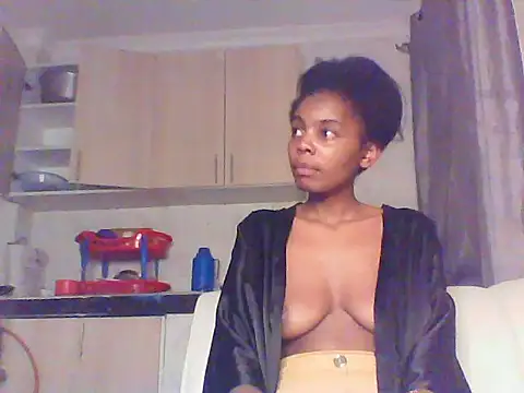 sweetanabella4 online show from July 24, 11:25 pm
