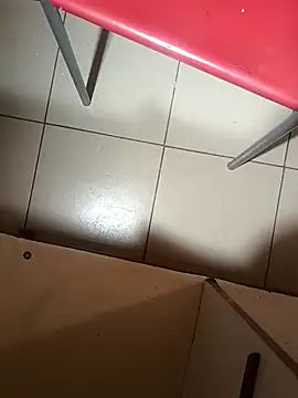 Snapshot of franko1987 chatting on February 5, 5:30 am franko1987 online show from February 5, 5:30 am