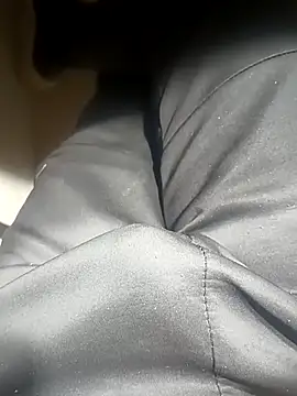 Snapshot of franko1987 chatting on March 15, 3:06 pm franko1987 online show from March 15, 3:06 pm