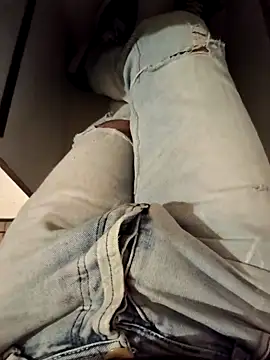 Snapshot of franko1987 chatting on September 27, 5:01 am franko1987 online show from September 27, 5:01 am