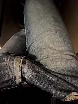 Snapshot of franko1987 chatting on December 2, 5:13 am franko1987 online show from December 2, 5:13 am