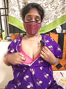 Tamil--Rani online show from January 29, 3:37 pm