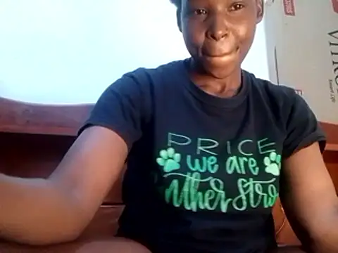 Claris2 online show from November 16, 8:25 pm