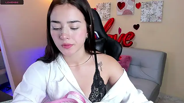 Veronica isaza   online show from February 21, 12:39 pm