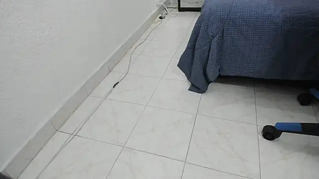 Snapshot of Debora_brown chatting on January 8, 4:54 pm Debora brown online show from January 8, 4:54 pm