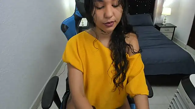 Snapshot of Debora_brown chatting on January 31, 9:24 pm Debora brown online show from January 31, 9:24 pm
