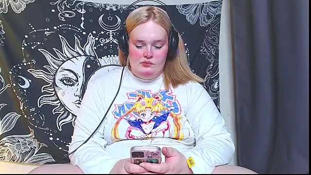 Snapshot of rozzhaos8 chatting on September 30, 8:58 pm rozzhaos8 online show from September 30, 8:58 pm