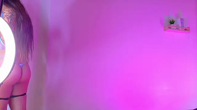 AmbarHills 1 online show from October 18, 11:33 am