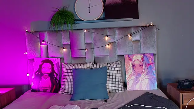 AmbarHills 1 online show from January 19, 11:36 am