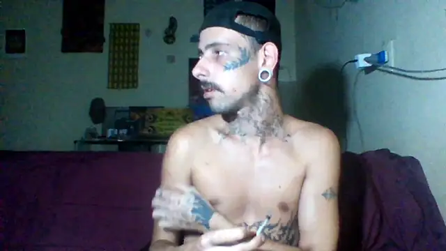 sellvageria online show from February 9, 9:30 pm