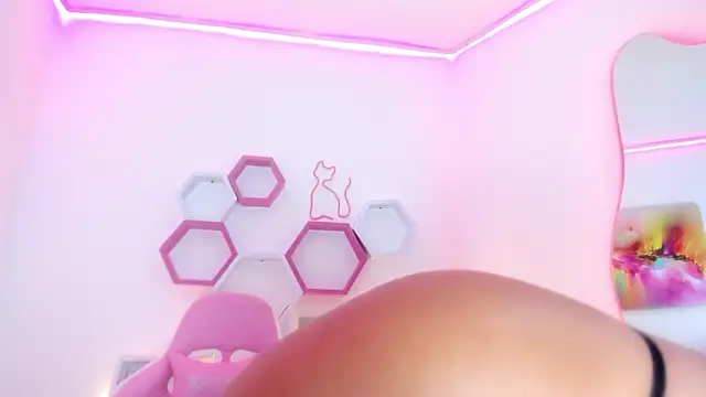  Ameliie online show from March 6, 4:08 am