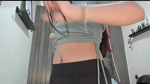 AbbyWathson online show from November 10, 7:35 pm